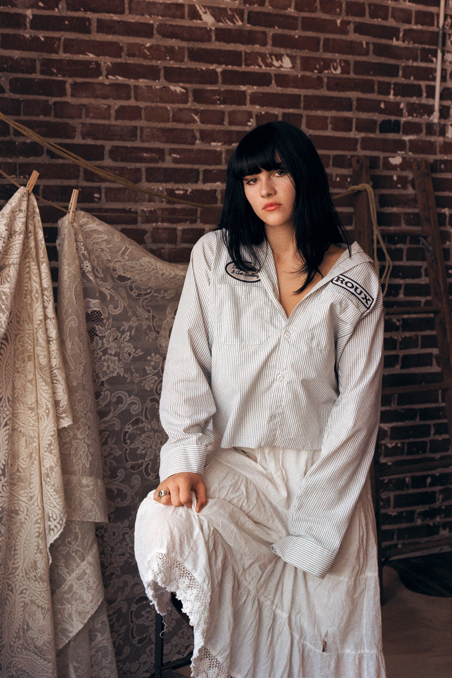 COLLAR, a cropped work shirt