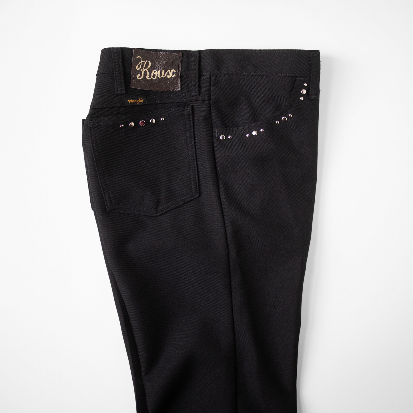 FLAIRS, a studded pant in black